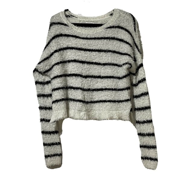 Abercrombie Kids XL Woman's XS/S Fuzzy Eyelash Striped Sweater - Picture 1 of 10